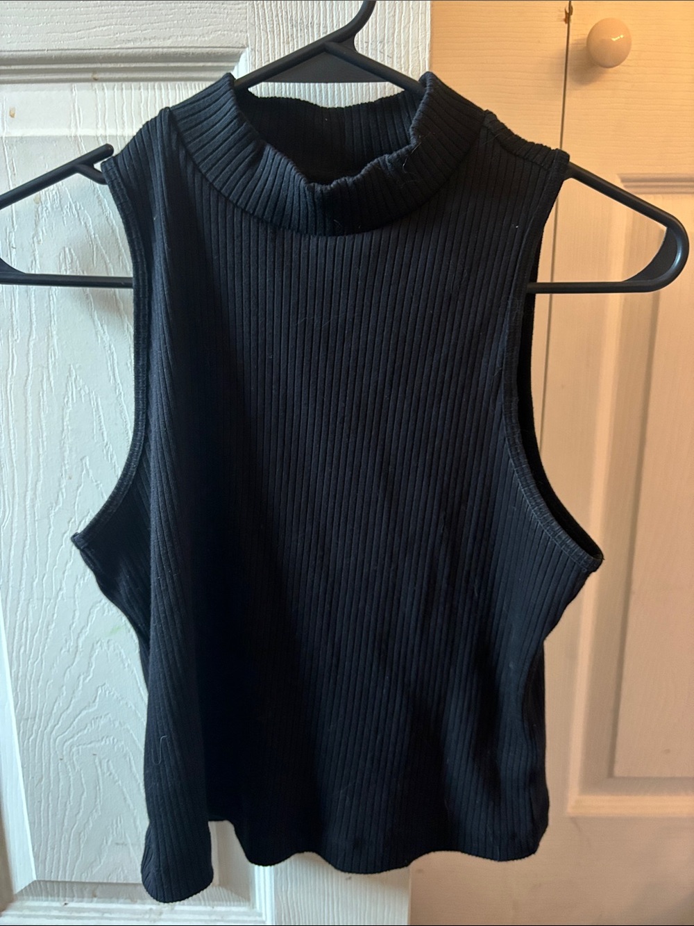 Old Navy Black Ribbed Mock Neck Sleeveless Tank